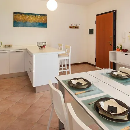 Apartament Lisabet Garden