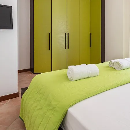 Lisabet Garden Apartament *